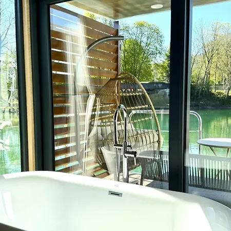 L'escale Royale Marne Meaux Hotel *